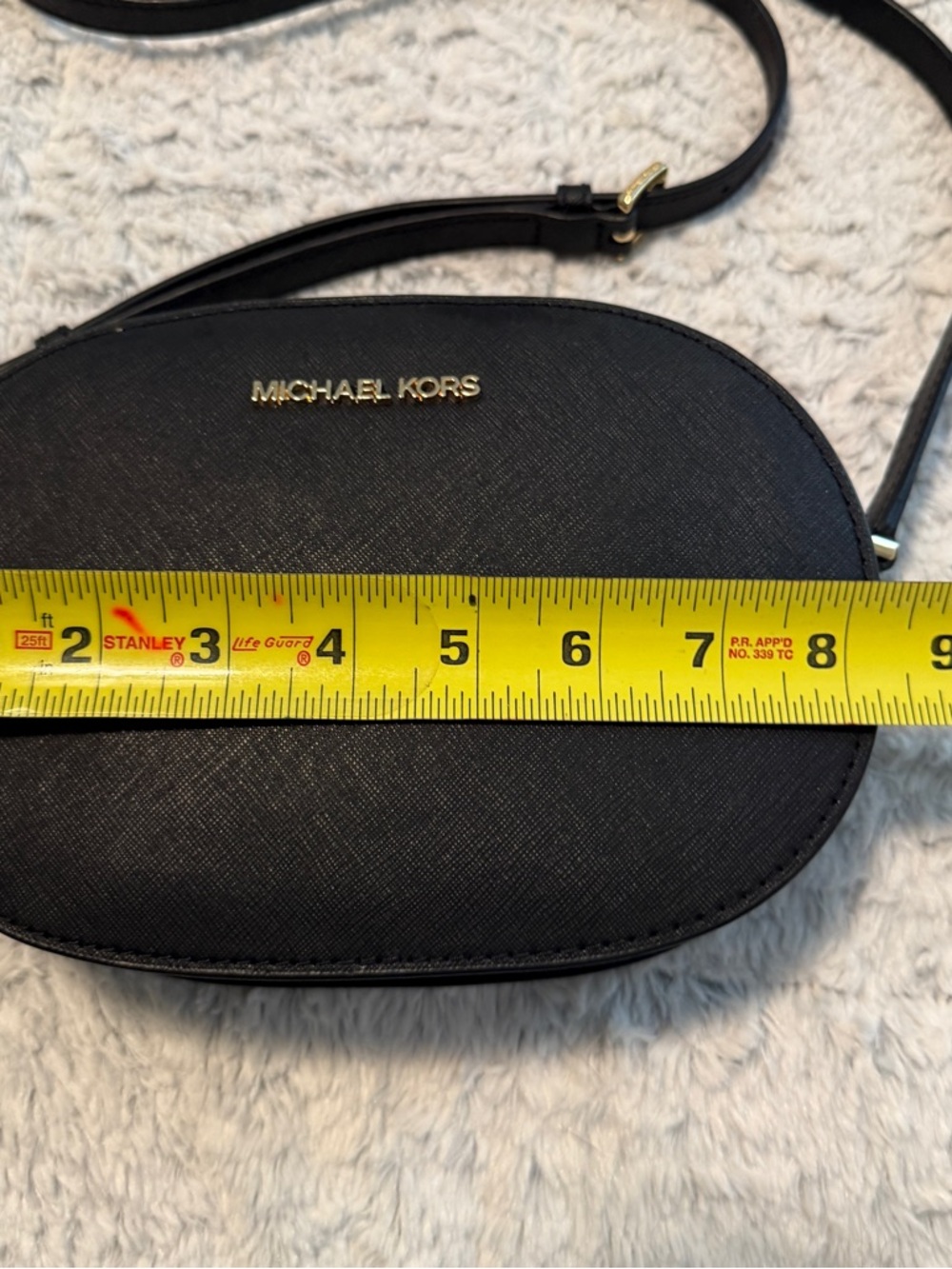 Michael Kors Black Saffiano Oval Crossbody with Gold Hardware - Picture 2 of 8